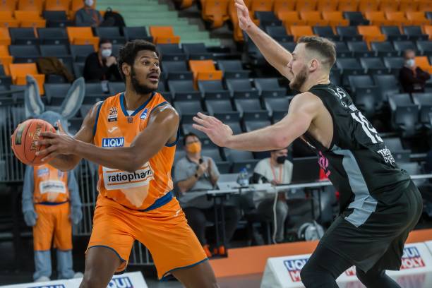 集体沉默可 集体沉默可